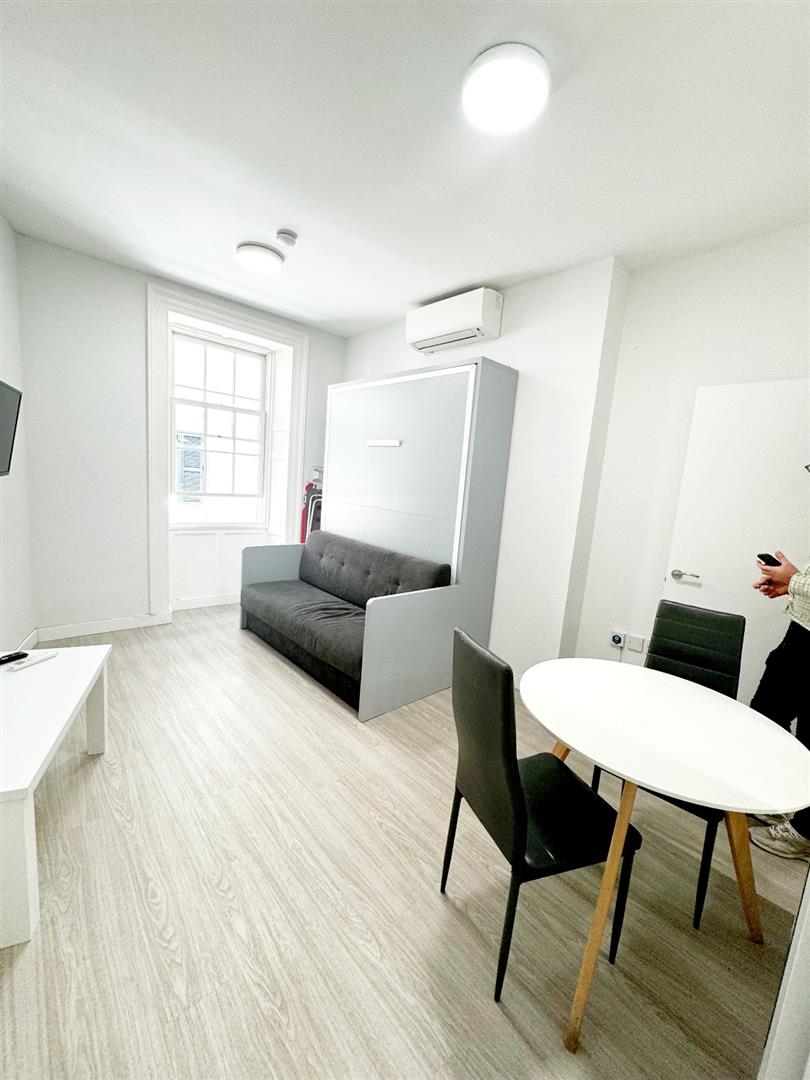 Image of Apartment - 1 Bathrooms for Rental in Town Area-Gibraltar, Image 1